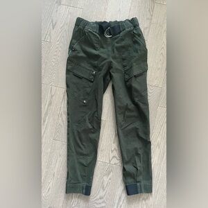 Kathmandu Women's Vander Cargo Pants in size S